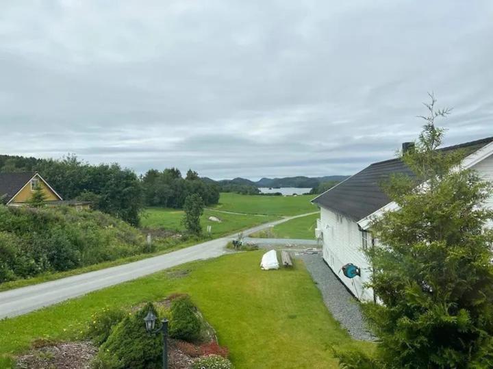 Lekkert gjestehus med gratis parkering på stedet. Levanger Eksteriør bilde